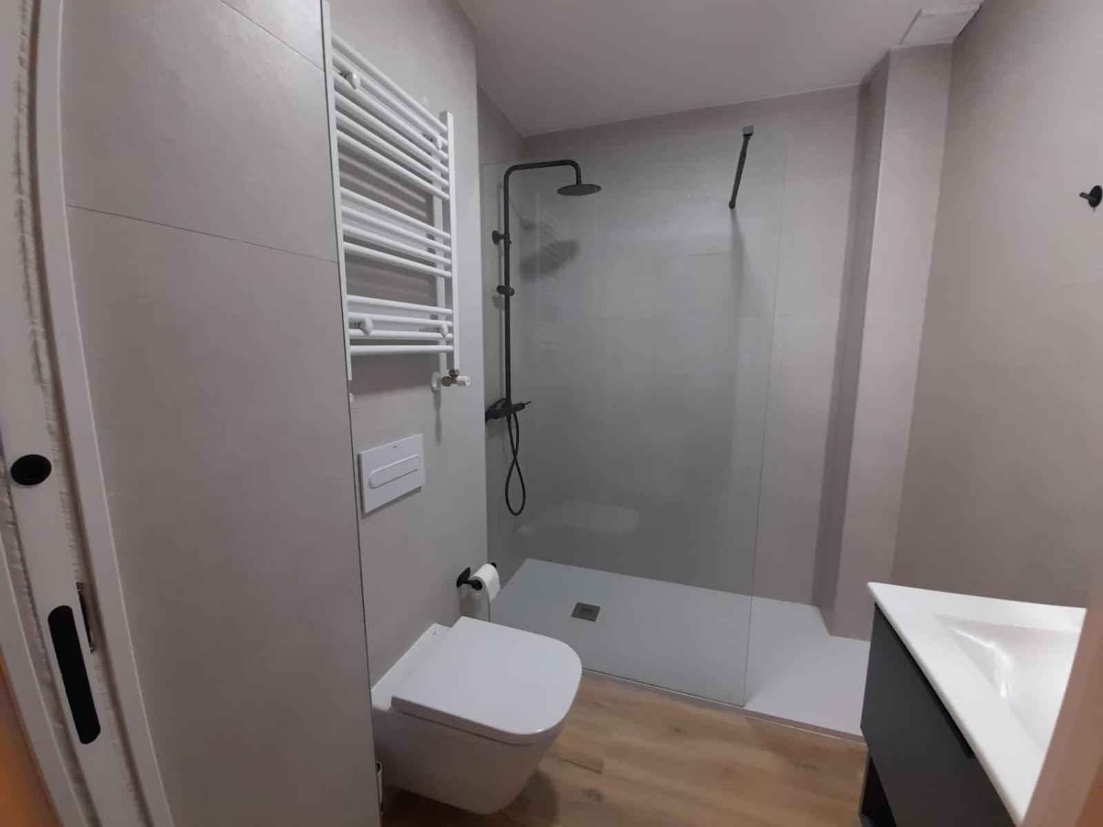 Apartamentos Recunchos Ourense Eksteriør billede