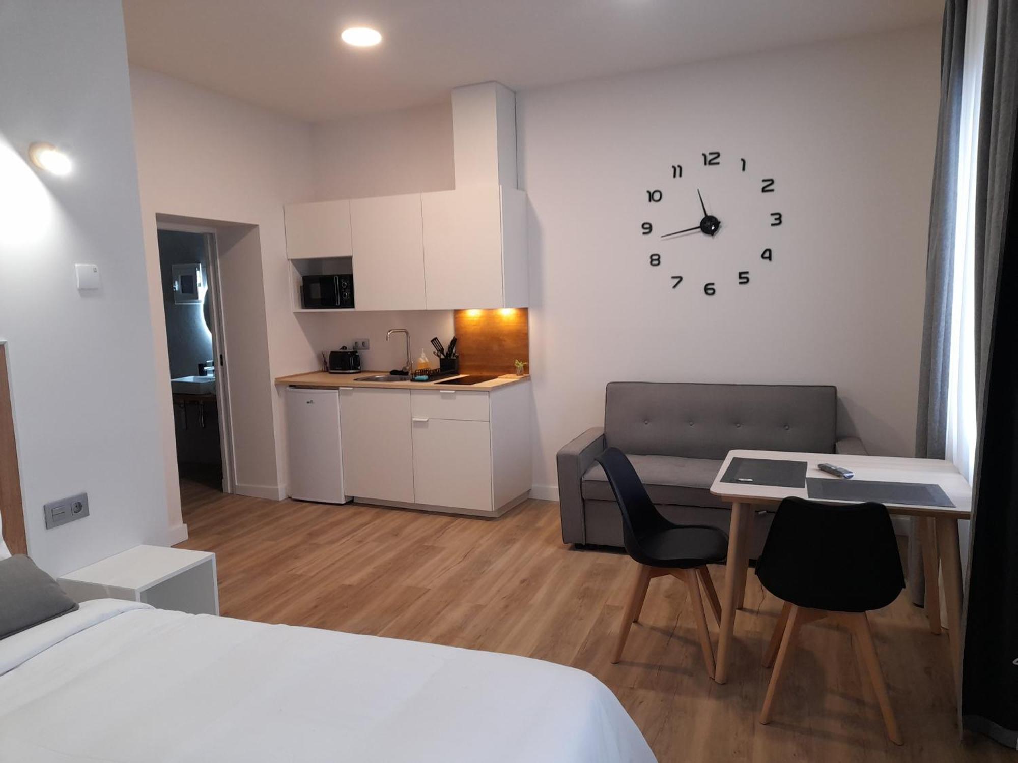 Apartamentos Recunchos Ourense Eksteriør billede